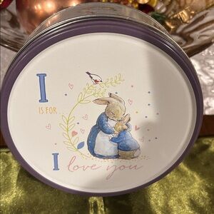 Jacobsens Peter Rabbit "I Love You" tin had cookies in it